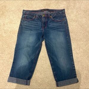 Susie Rose dark denim capri jeans size 9